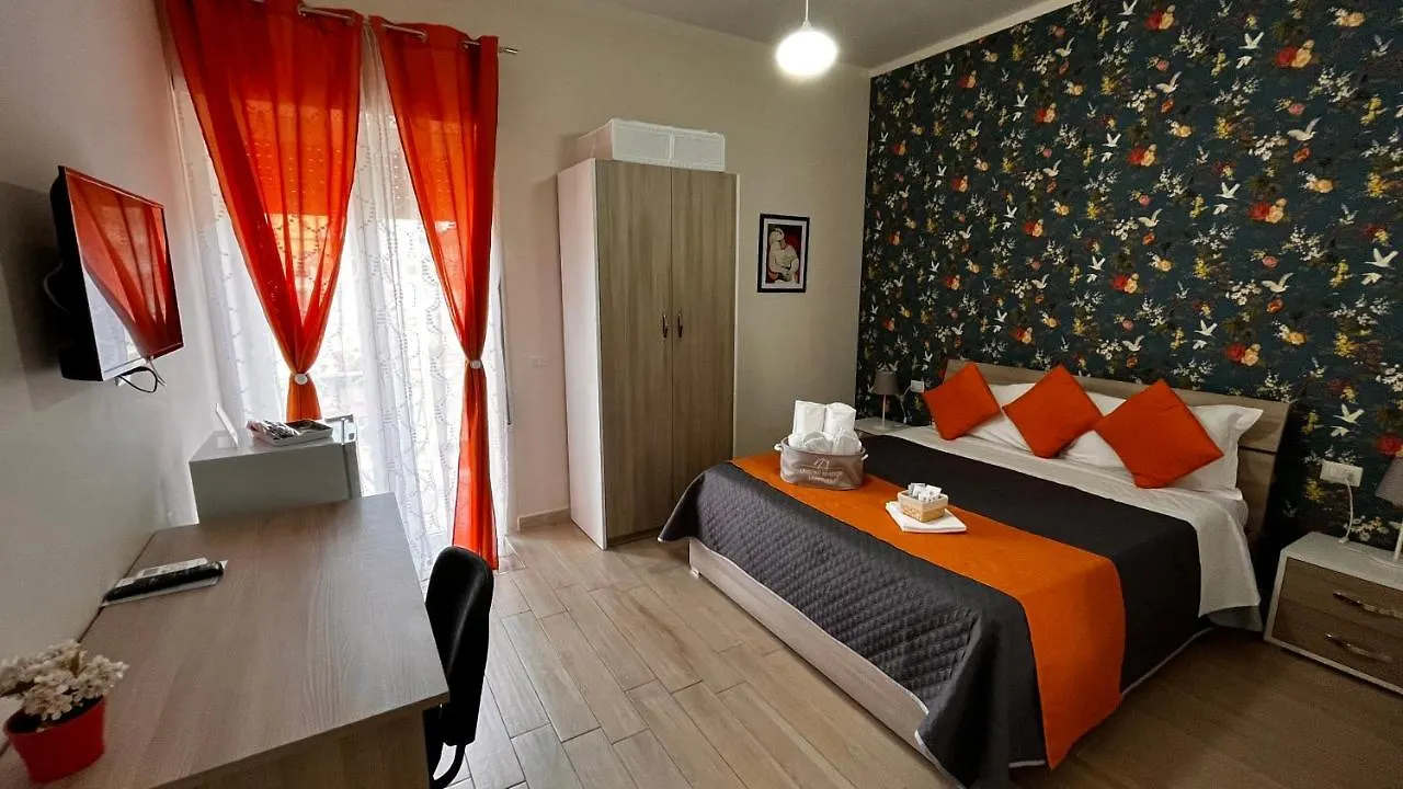 Frebi'S Home - Bed & Breakfast Nápoles 0*,  Italia