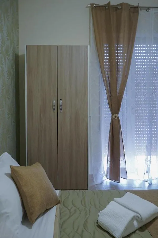Frebi'S Home - Bed & Breakfast Nápoly